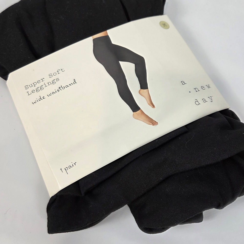 A New Day Black Super Soft Leggings Wide Waistband Medium 8-10 NIP